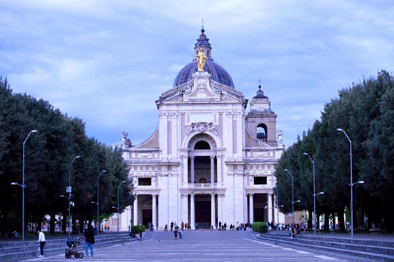 Appartamento Viale Patrono D'Italia Assisi Exterior photo
